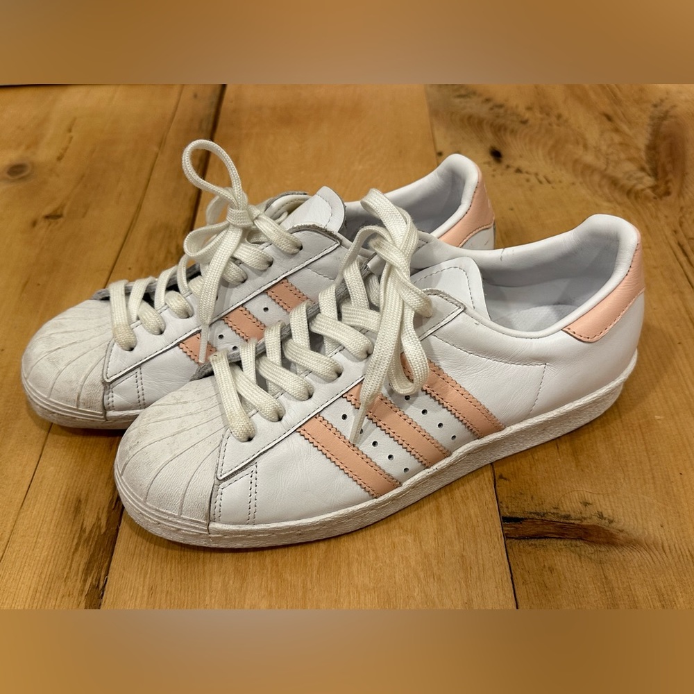 Adidas Superstars pink & white